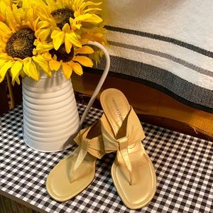 Donald J Pliner sandals